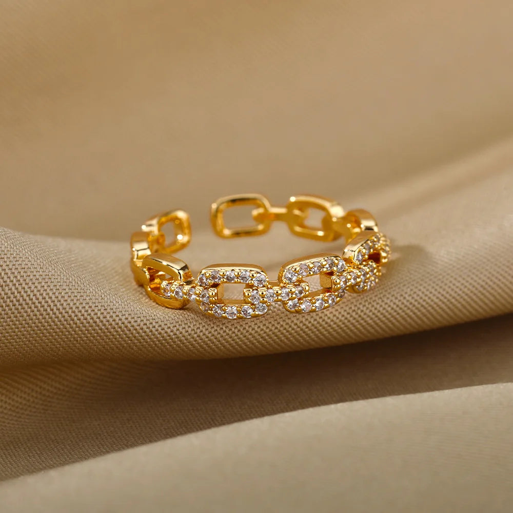 Geometric Ring with Zirconia