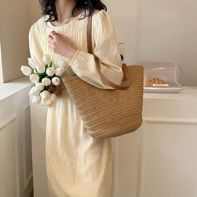 Large Women's Straw Bag