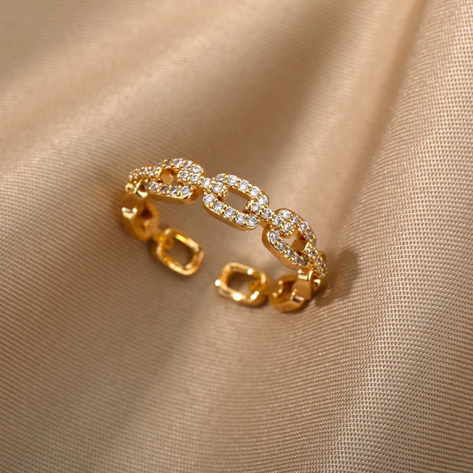 Geometric Ring with Zirconia