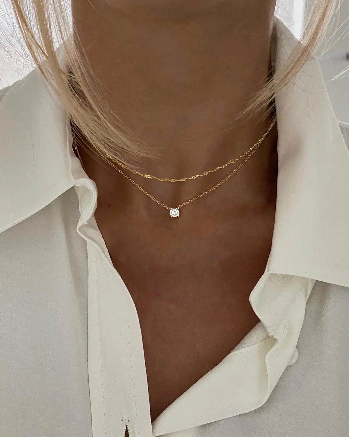 Women's Necklace with Gold Plating and Zirconia
