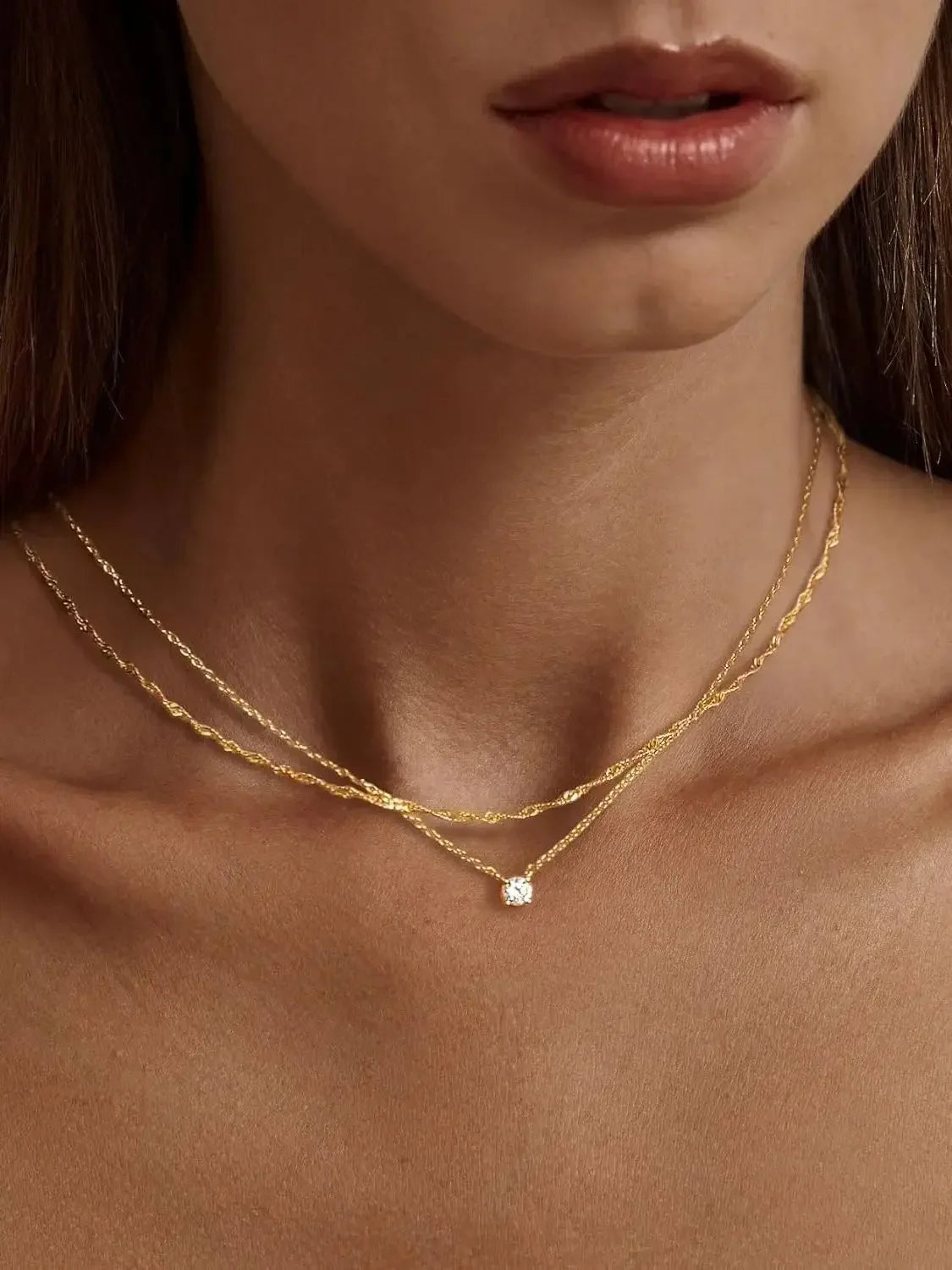 Women's Necklace with Gold Plating and Zirconia