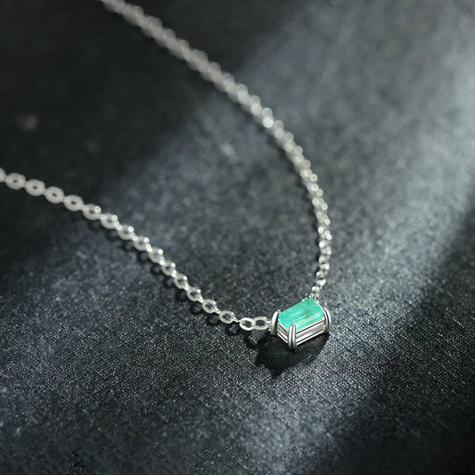 Women's Necklace in 925 Silver with Green Tourmaline Pendant