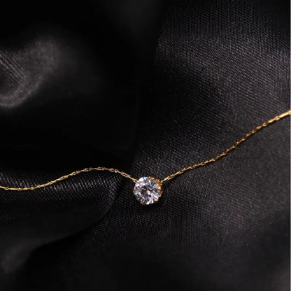 Minimalist Women's Necklace with Round Zirconia